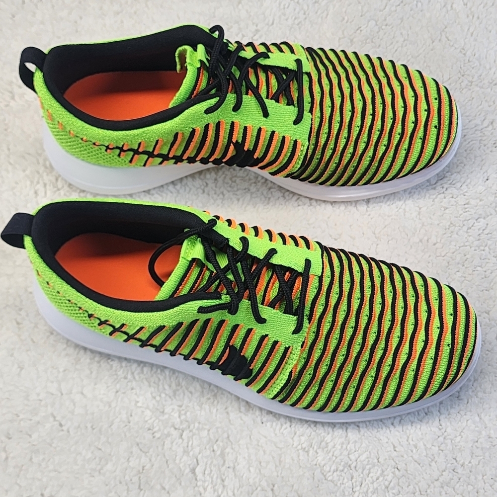 Nike Roshe Two Flyknit Electric Green/Black-Title Orange Running Shoes Size 6.5Y - Picture 2 of 9